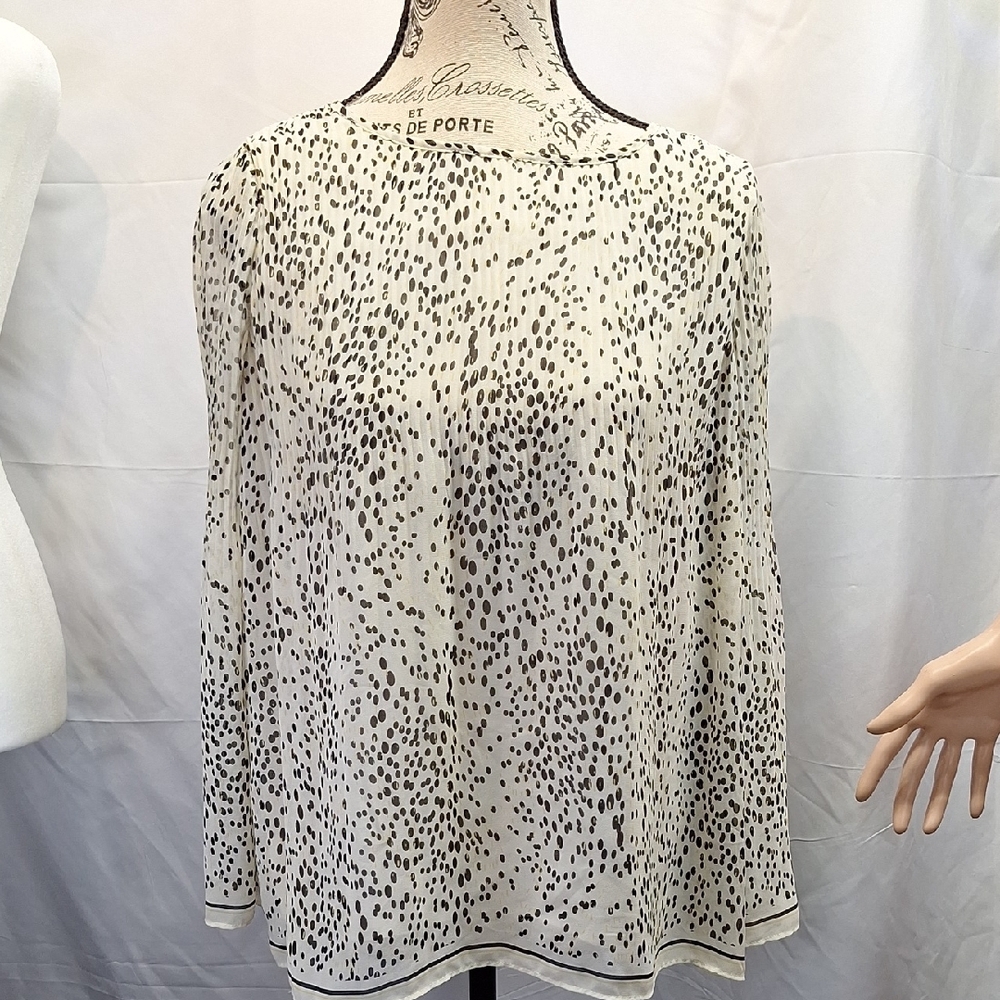 Max Studio Cream Long Sleeve Boxy Blouse